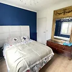 Beau Soleil-piscine Chauffee Interieure Et Sauna * Le Cellier