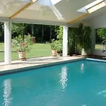 Beau Soleil-piscine Chauffee Interieure Et Sauna בית נופש Le Cellier