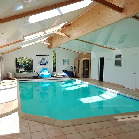 Beau Soleil-piscine Chauffee Interieure Et Sauna בית נופש