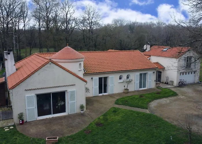 Beau Soleil-piscine Chauffee Interieure Et Sauna Feriehus *